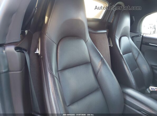 WP0CA2A89HS220764 2017 PORSCHE 718 BOXSTER Black Widok naklejki z numerem VIN