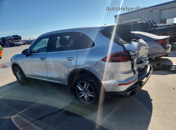 WP1AA2A20JKA01201 2018 PORSCHE CAYENNE Серебряный Задняя левая четверть