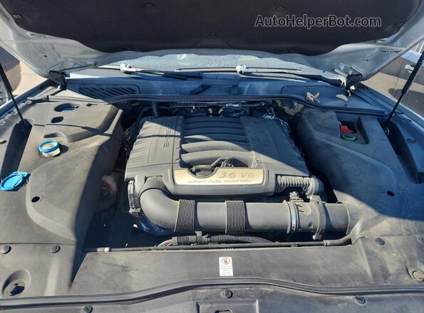 WP1AA2A20JKA01201 2018 PORSCHE CAYENNE Серебряный Вид подкапотного пространства