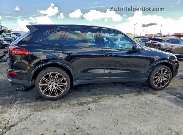 WP1AA2A23JKA03136 2018 PORSCHE CAYENNE Black Tył prawy
