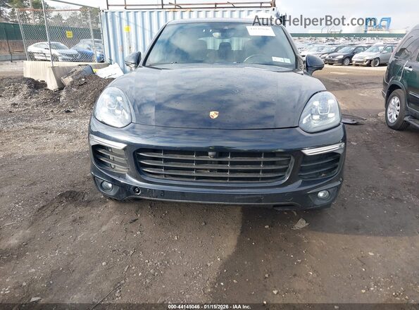 WP1AA2A27JKA01129 2018 PORSCHE CAYENNE Черный Вид задней части салона