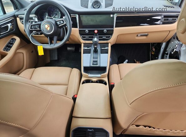 WP1AA2A51TLB01069 2026 PORSCHE MACAN Белый Вид панели приборов