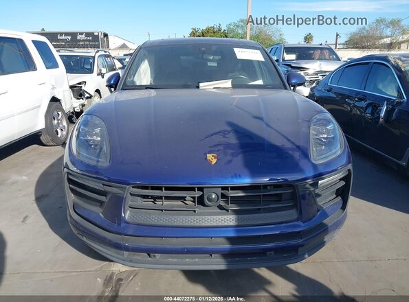 WP1AA2A56PLB05348 2023 PORSCHE MACAN Blue Widok wnętrza z tyłu
