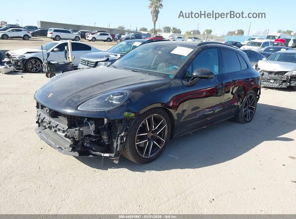 WP1AA2A5XRLB13150 2024 PORSCHE MACAN Черный Передняя левая четверть