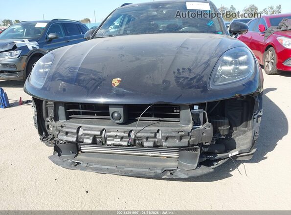 WP1AA2A5XRLB13150 2024 PORSCHE MACAN Черный Вид спереди