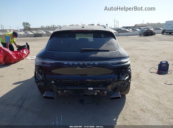 WP1AA2A5XRLB13150 2024 PORSCHE MACAN Черный 