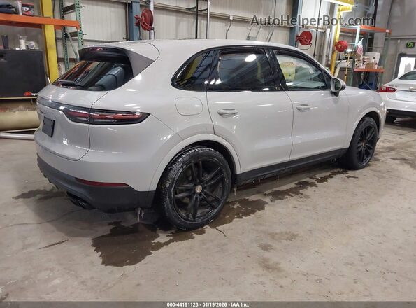 WP1AA2AY1NDA05689 2022 PORSCHE CAYENNE Серый Задняя правая четверть
