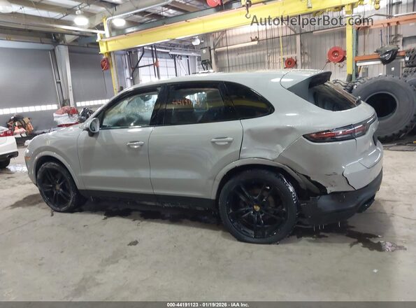 WP1AA2AY1NDA05689 2022 PORSCHE CAYENNE Серый Панорамный вид салона 360°