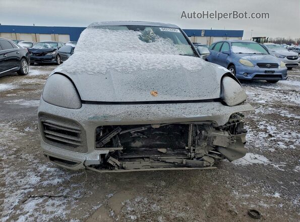 WP1AA2AY8LDA03158 2020 PORSCHE CAYENNE Серебряный Вид спереди