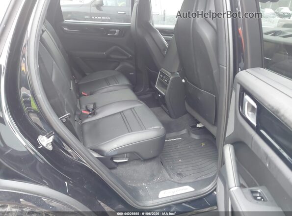 WP1AA2AY8MDA08359 2021 PORSCHE CAYENNE Black Вид наклейки з VIN-кодом