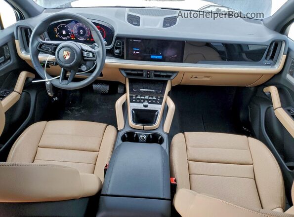 WP1AA2AY8SDA04499 2025 PORSCHE CAYENNE Синий Вид панели приборов
