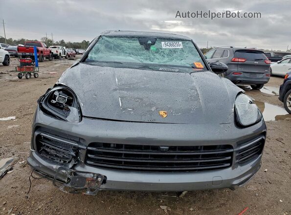 WP1AA2AY9PDA06933 2023 PORSCHE CAYENNE Серый Вид спереди
