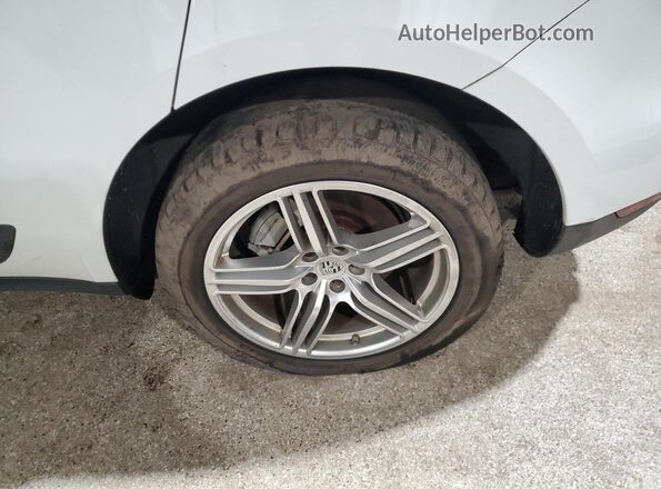 WP1AB2A52GLB57301 2016 PORSCHE MACAN Белый 