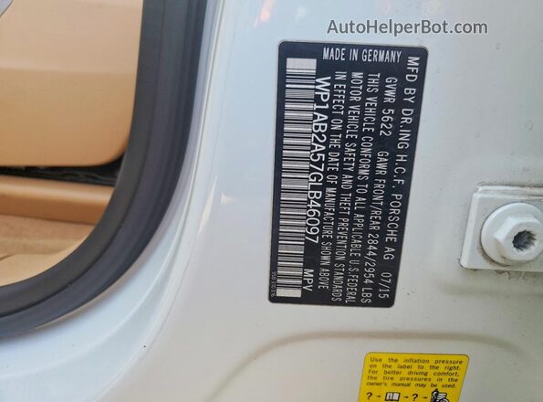 WP1AB2A57GLB46097 2016 PORSCHE MACAN Белый Вид подкапотного пространства