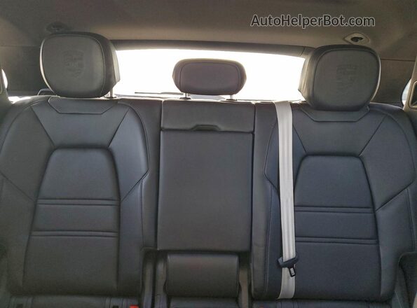 WP1AB2AYXPDA14150 2023 PORSCHE CAYENNE Черный Вид задних сидений