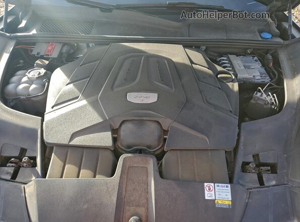 WP1AB2AYXPDA14150 2023 PORSCHE CAYENNE Черный Вид подкапотного пространства
