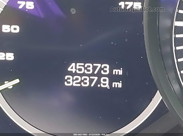 WP1AE2AY5MDA24796 2021 PORSCHE CAYENNE White 