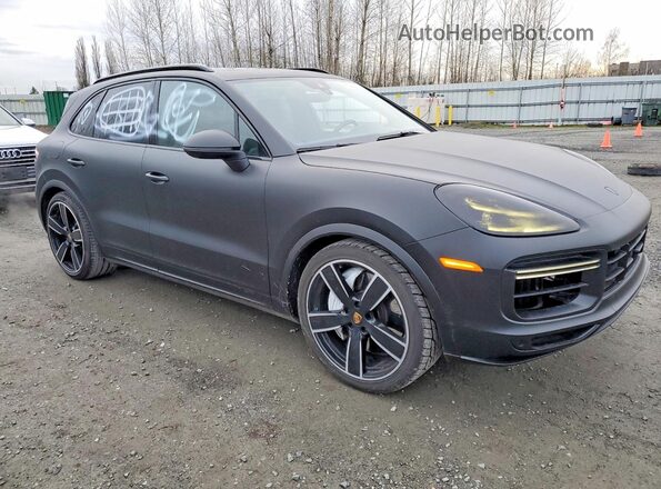 WP1AF2AY4MDA36774 2021 PORSCHE CAYENNE Черный Передняя правая четверть