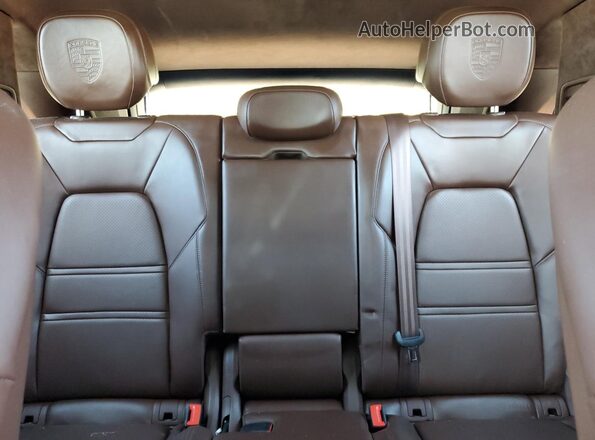 WP1AG2AY3PDA18638 2023 PORSCHE CAYENNE Beige უკანა სავარძლების ხედი