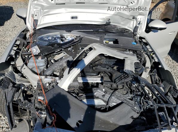WP1AG2AY3PDA18638 2023 PORSCHE CAYENNE Beige ძრავის განყოფილების ხედი