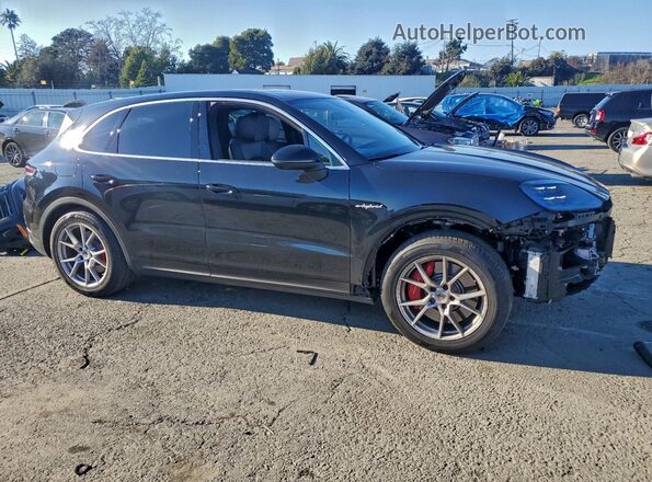 WP1AN2AY8SDA22182 2025 PORSCHE CAYENNE Черный Передняя правая четверть