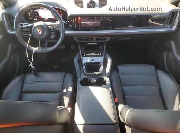 WP1BA2AY2RDA50523 2024 PORSCHE CAYENNE Gray Dashboard view