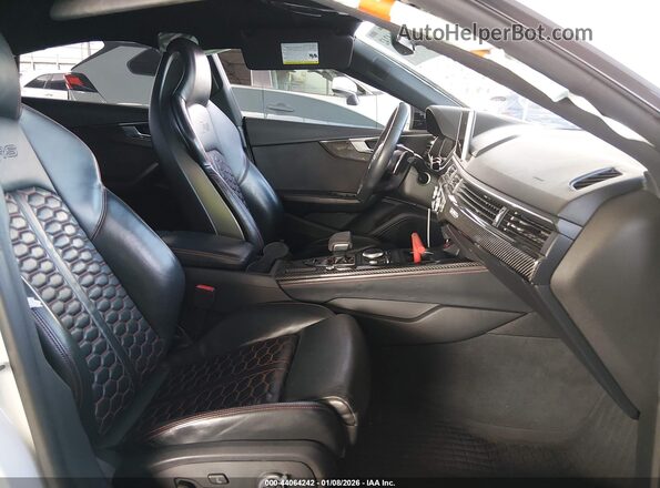 WUABWCF50KA900974 2019 AUDI RS5 Белый Вид салона спереди