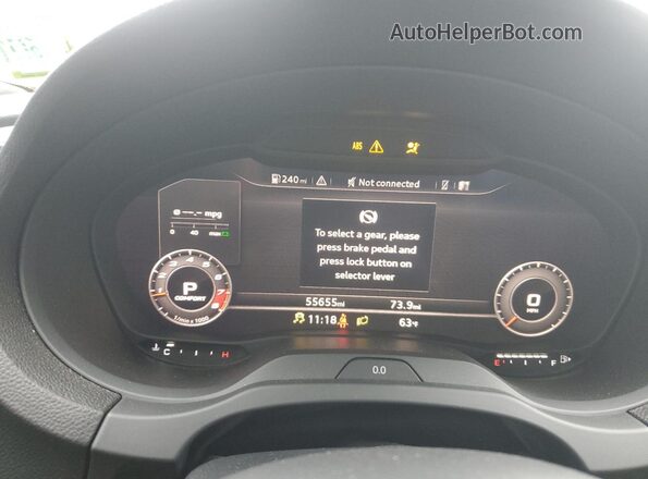 WUABWGFF1KA903589 2019 AUDI RS3 Gray Instrument cluster view