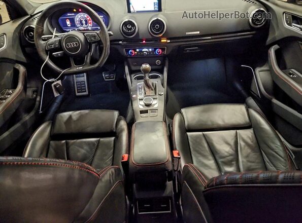 WUABWGFF4J1905321 2018 AUDI RS3 Gray Առջևի վահանակի տեսք