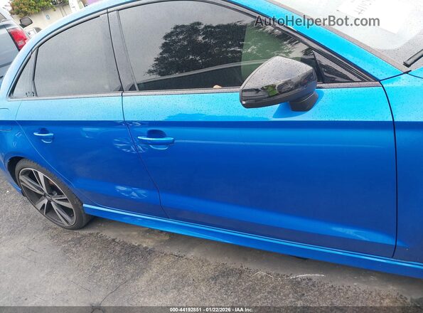 WUABWGFF7J1905717 2018 AUDI RS3 Синий Панорамный вид салона 360°