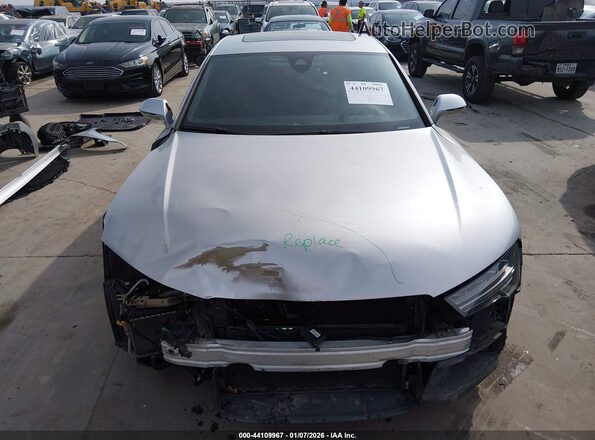 WUAW2AFC9GN903338 2016 AUDI RS7 Silver Widok wnętrza z tyłu
