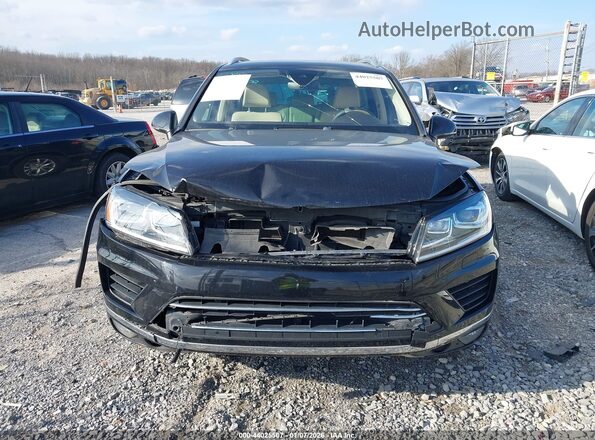 WVGEF7BP0HD003892 2017 VOLKSWAGEN TOUAREG Черный Вид щитка приборов