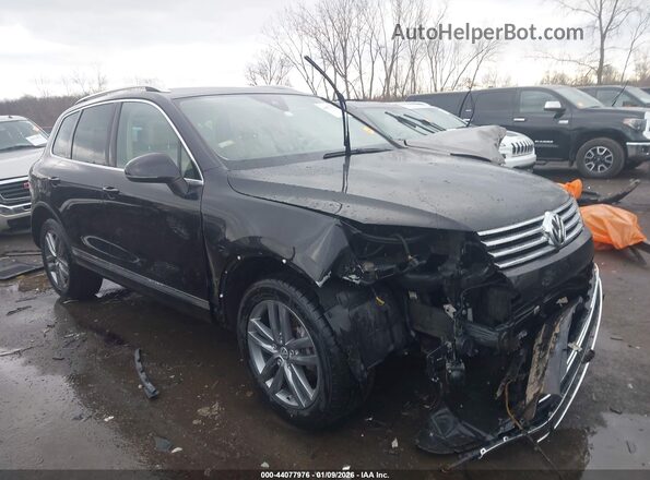 WVGEF9BP3GD010023 2016 VOLKSWAGEN TOUAREG Черный Передняя правая четверть