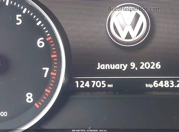 WVGEF9BP3GD010023 2016 VOLKSWAGEN TOUAREG Черный 
