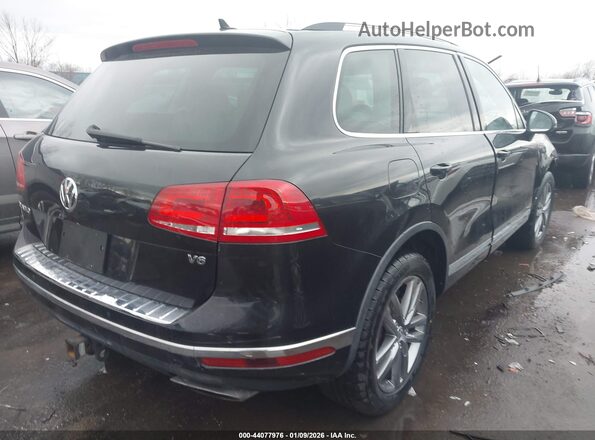WVGEF9BP3GD010023 2016 VOLKSWAGEN TOUAREG Черный Задняя правая четверть