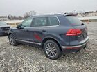 2016 Volkswagen Touareg Sport Черный vin: WVGEF9BP5GD001484