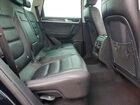 2016 Volkswagen Touareg Sport Черный vin: WVGEF9BP5GD001484