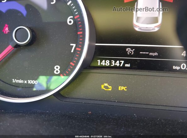 WVGEF9BP5GD010993 2016 VOLKSWAGEN TOUAREG Белый 
