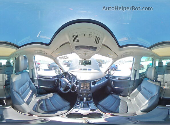 WVGEP9BP3GD001769 2016 VOLKSWAGEN TOUAREG Серый Панорамный вид салона 360°