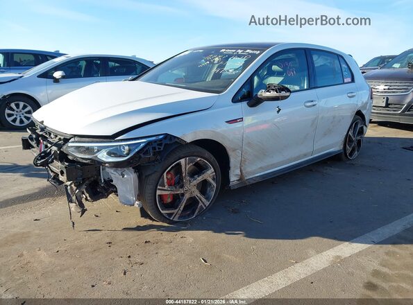 WVW3A7CD1RW147553 2024 VOLKSWAGEN GOLF Белый Передняя левая четверть