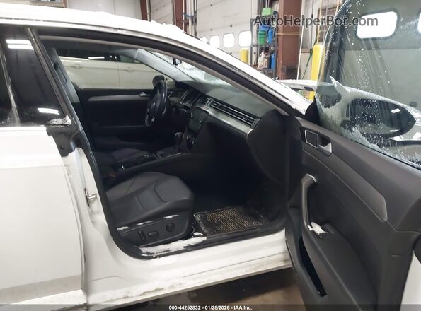 WVWBR7AN6LE012811 2020 VOLKSWAGEN ARTEON Белый Вид салона спереди