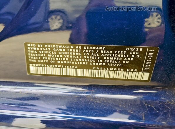 WVWEB7CD2SW216424 2025 VOLKSWAGEN GOLF Blue Շարժիչի բաժամունքի տեսք