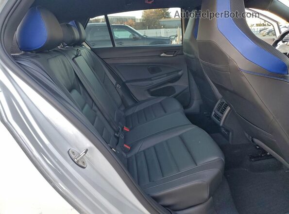 WVWEB7CD6RW225024 2024 VOLKSWAGEN GOLF Белый Вид задних сидений