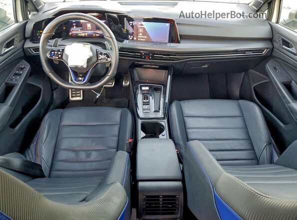 WVWEB7CD6RW225024 2024 VOLKSWAGEN GOLF Белый Вид панели приборов