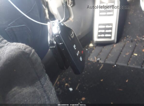 WVWLA7CD3SW228740 2025 VOLKSWAGEN GOLF Black Առջևի վահանակի տեսք
