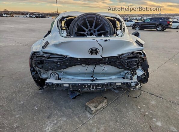 WZ1DB0C01MW040745 2021 TOYOTA SUPRA Silver Вид ззаду