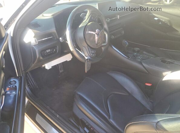 WZ1DB0C04MW043767 2021 TOYOTA SUPRA Белый Вид панели приборов