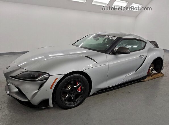 WZ1DB0C0XMW041649 2021 TOYOTA SUPRA Серебряный Передняя левая четверть