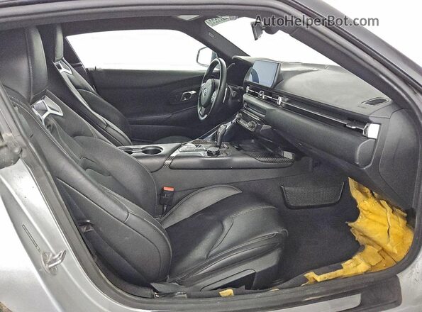 WZ1DB0C0XMW041649 2021 TOYOTA SUPRA Серебряный Вид задних сидений