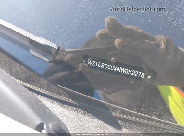 WZ1DB0C0XNW052278 2022 TOYOTA GR SUPRA Белый 